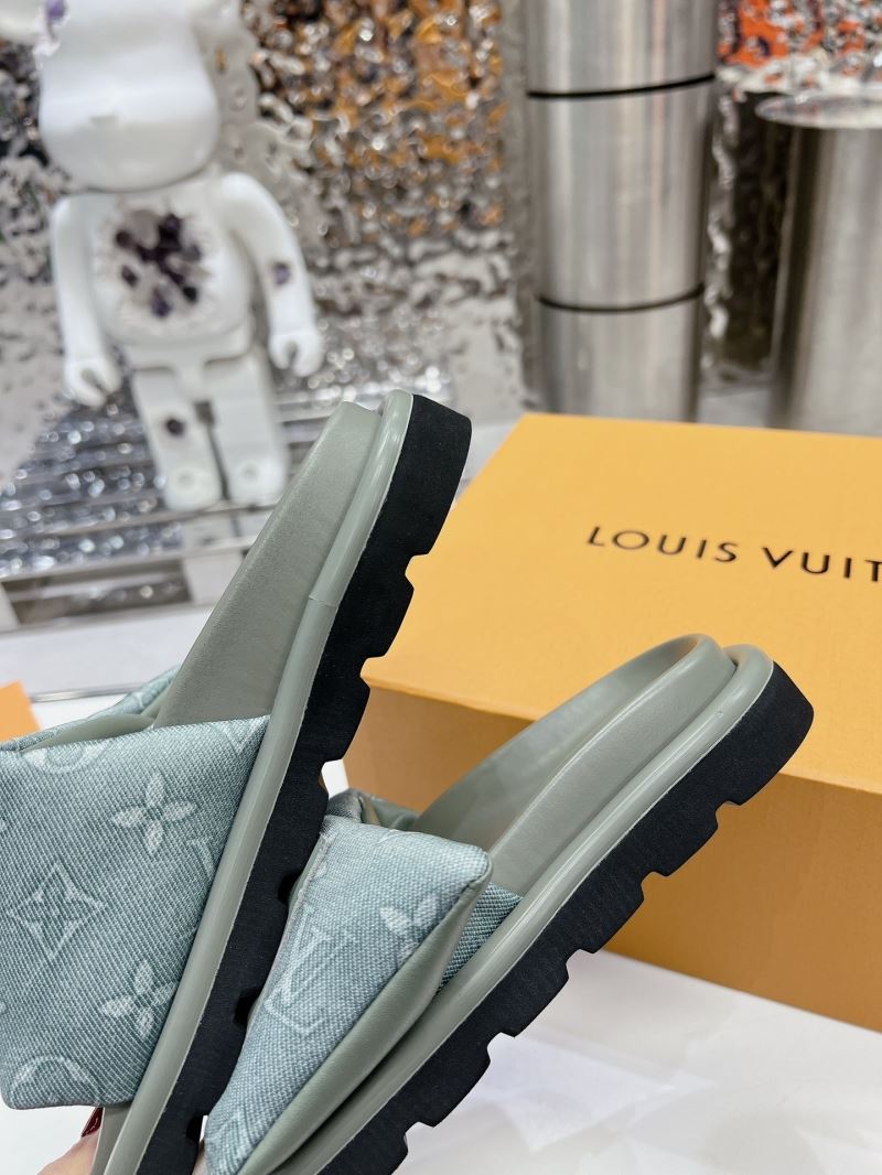 Louis Vuitton Slippers